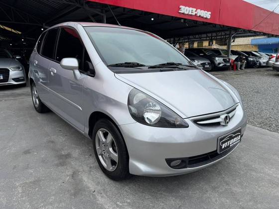 HONDA FIT 1.4 LX 8V FLEX 4P MANUAL HONDA FIT 1.4 LX 8V FLEX 4P MANUAL